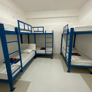 https://hostel-coco-beach.tophotelskohtao.com